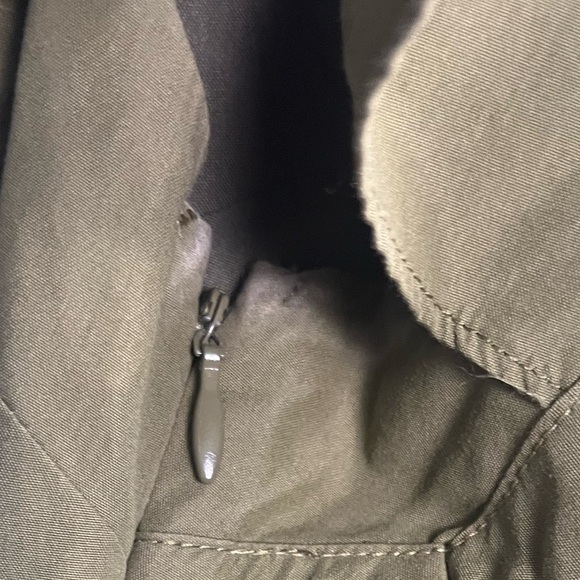 J.O.A olive green asymmetrical ruffle sleeve dress size medium - Picture 8 of 8